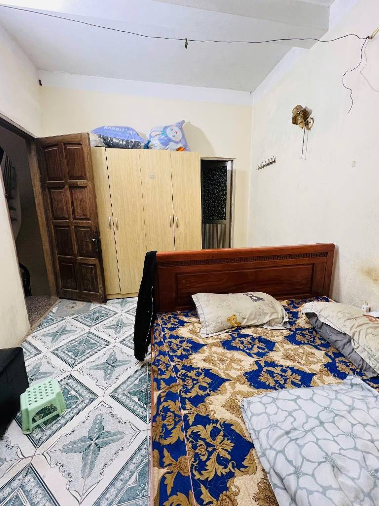 Bán nhà Nghi Tàm - diện tích 138m2 4 tầng - ô tô thông - giá 41 tỷ