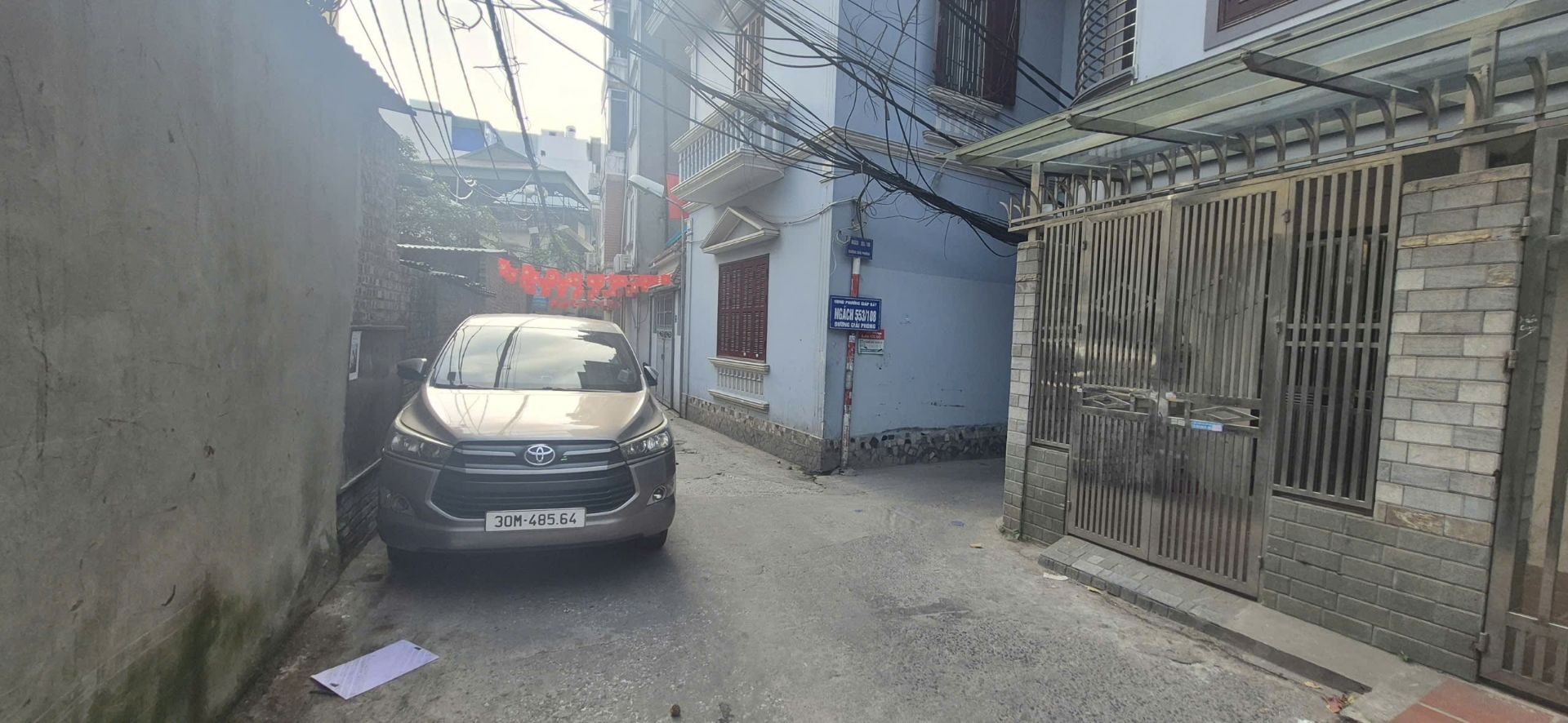 Bán nhà Giải Phóng - diện tích 42m2 5 tầng - ô tô vào nhà - giá 13,2 tỷ