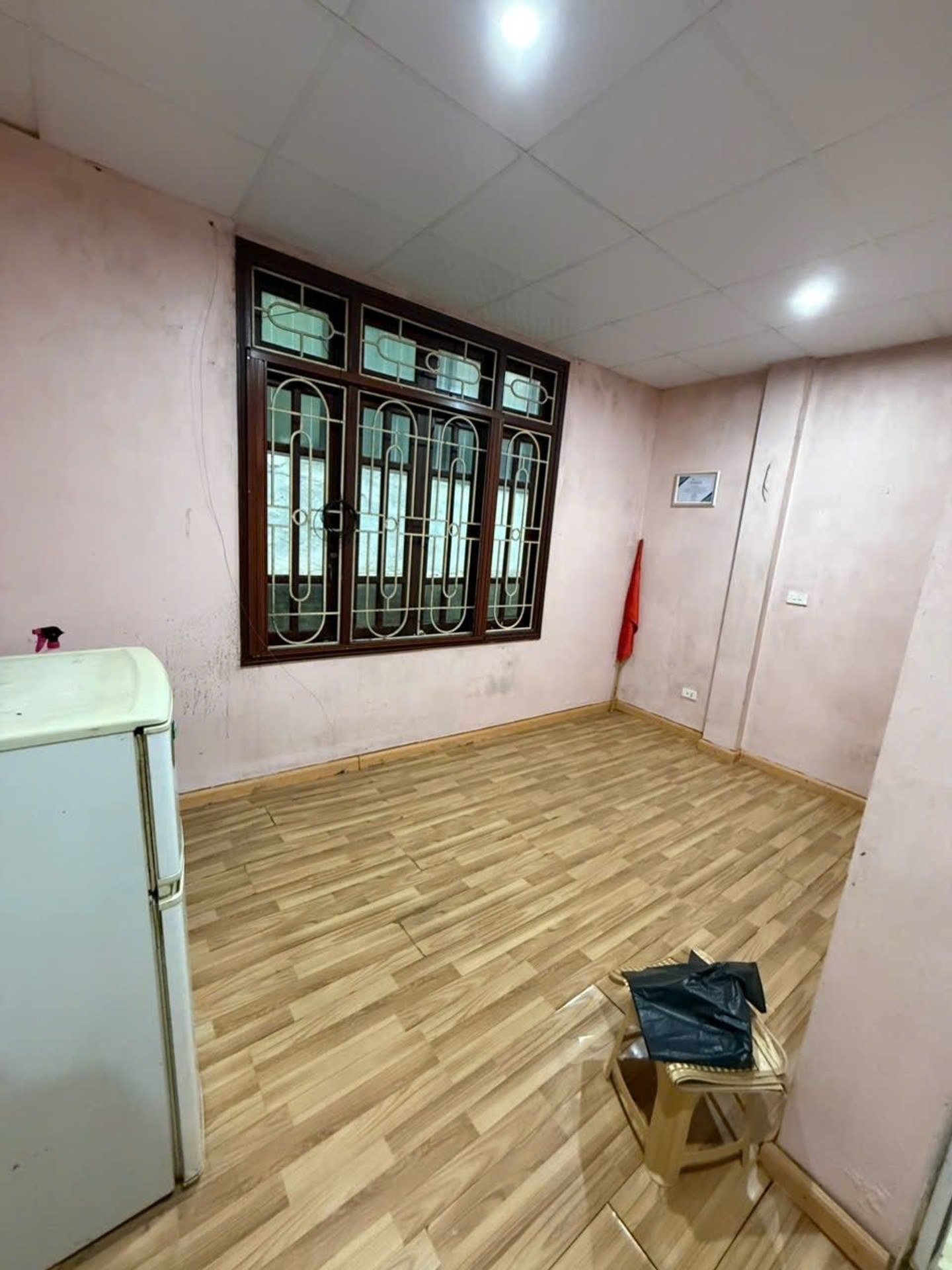 Bán nhà Giải Phóng - diện tích 42m2 5 tầng - ô tô vào nhà - giá 13,2 tỷ