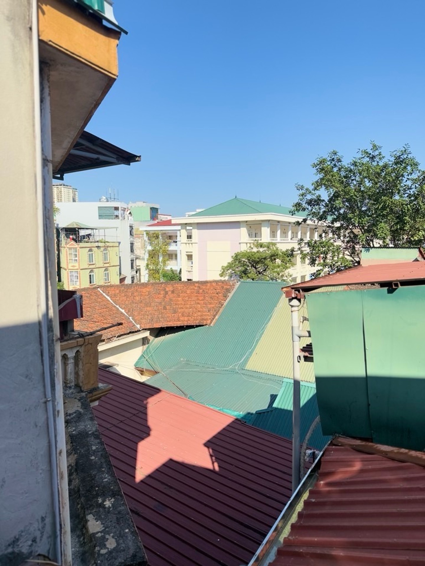 Bán nhà Thịnh Yên - diện tích 22m2 5 tầng - Nhà khung cột chắc chắn - giá 5,8 tỷ