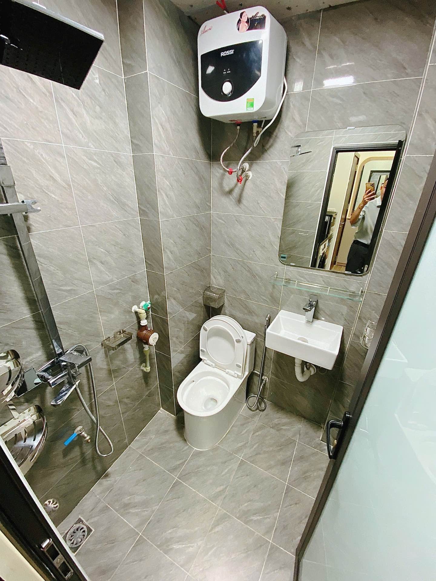 Bán nhà La Thành - diện tích 95m2 6 tầng - Thang máy, 15 phòng - giá 25 tỷ