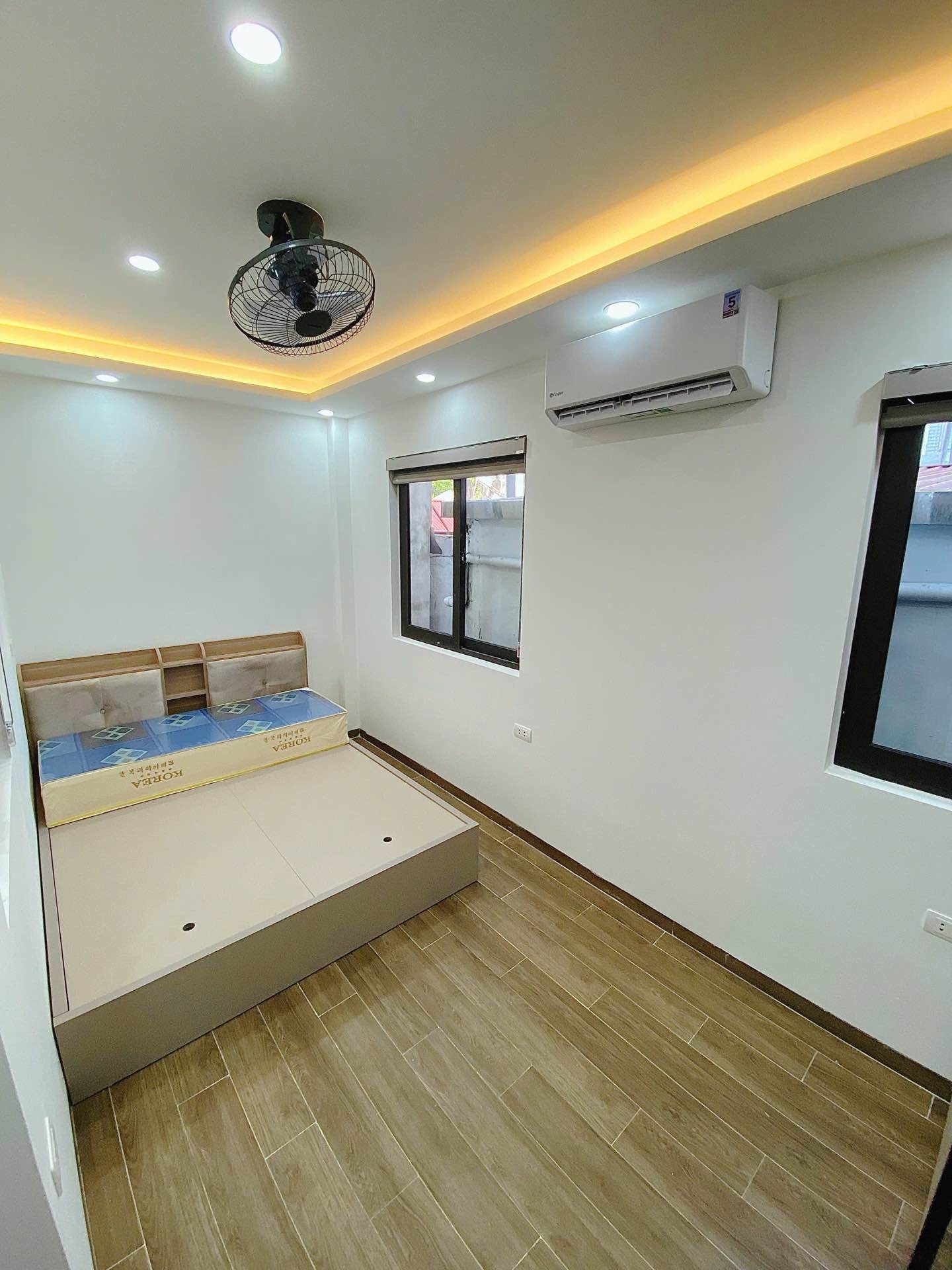 Bán nhà La Thành - diện tích 95m2 6 tầng - Thang máy, 15 phòng - giá 25 tỷ