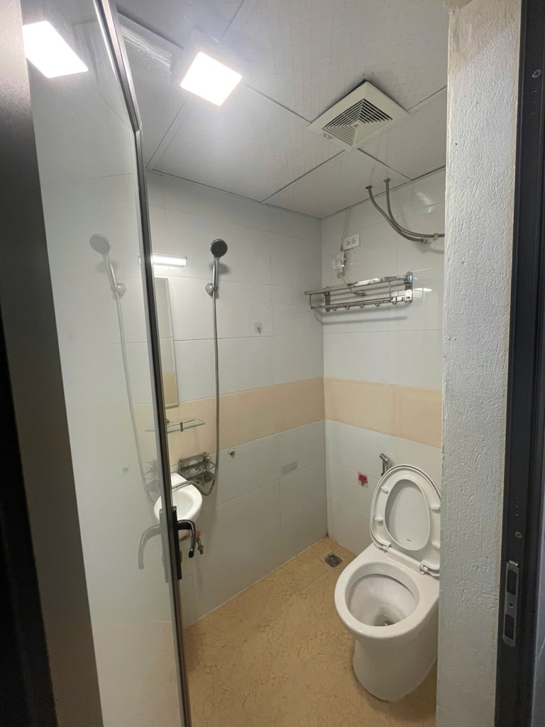 Bán nhà Lê Thanh Nghị - diện tích 109m2 8 tầng - Mặt ngõ ô tô kinh doanh - giá 48 tỷ