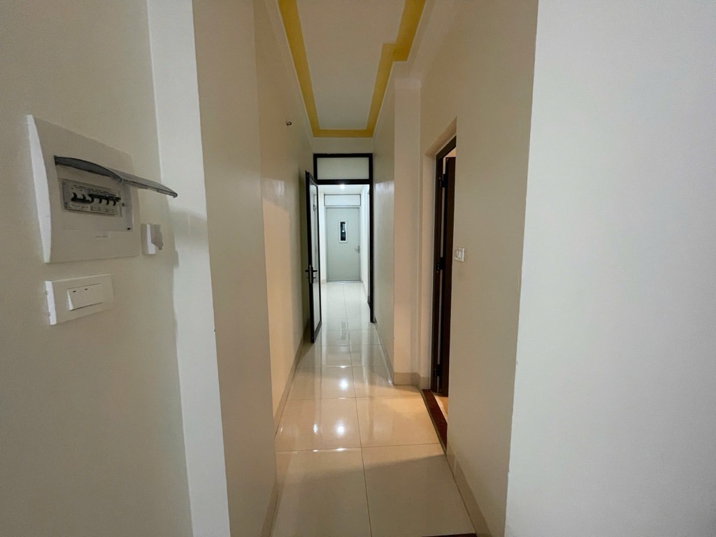 Bán nhà Lê Thanh Nghị - diện tích 109m2 8 tầng - Mặt ngõ ô tô kinh doanh - giá 48 tỷ