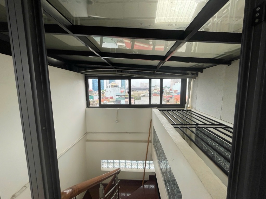 Bán nhà Lê Thanh Nghị - diện tích 109m2 8 tầng - Mặt ngõ ô tô kinh doanh - giá 48 tỷ