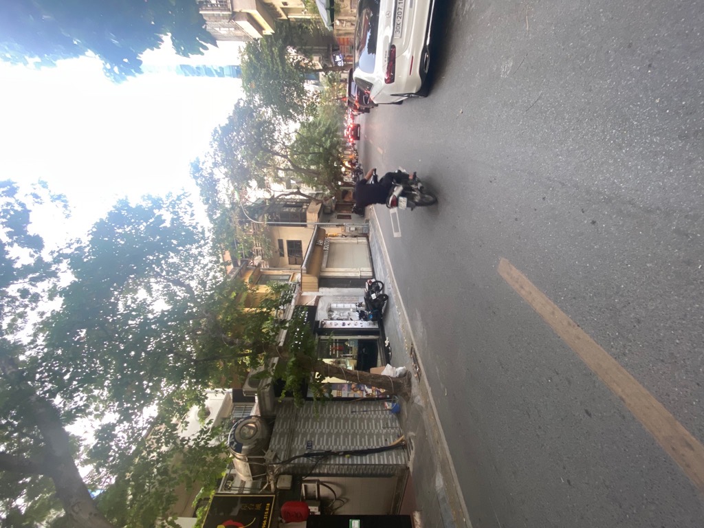 Bán nhà Bùi Thị Xuân - diện tích 93m2 2 tầng - mặt phố, kinh doanh sầm uất - giá 63,6 tỷ