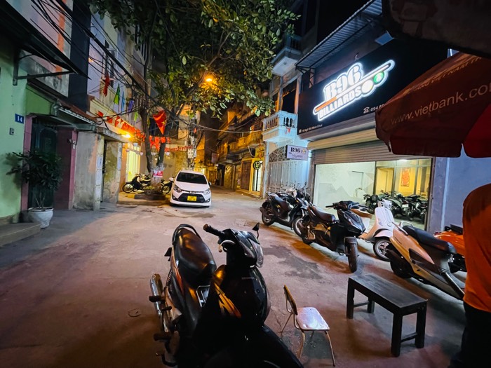 Bán nhà Minh Khai - diện tích 206m2 2 tầng - Ô TÔ TRÁNH - giá 65 tỷ