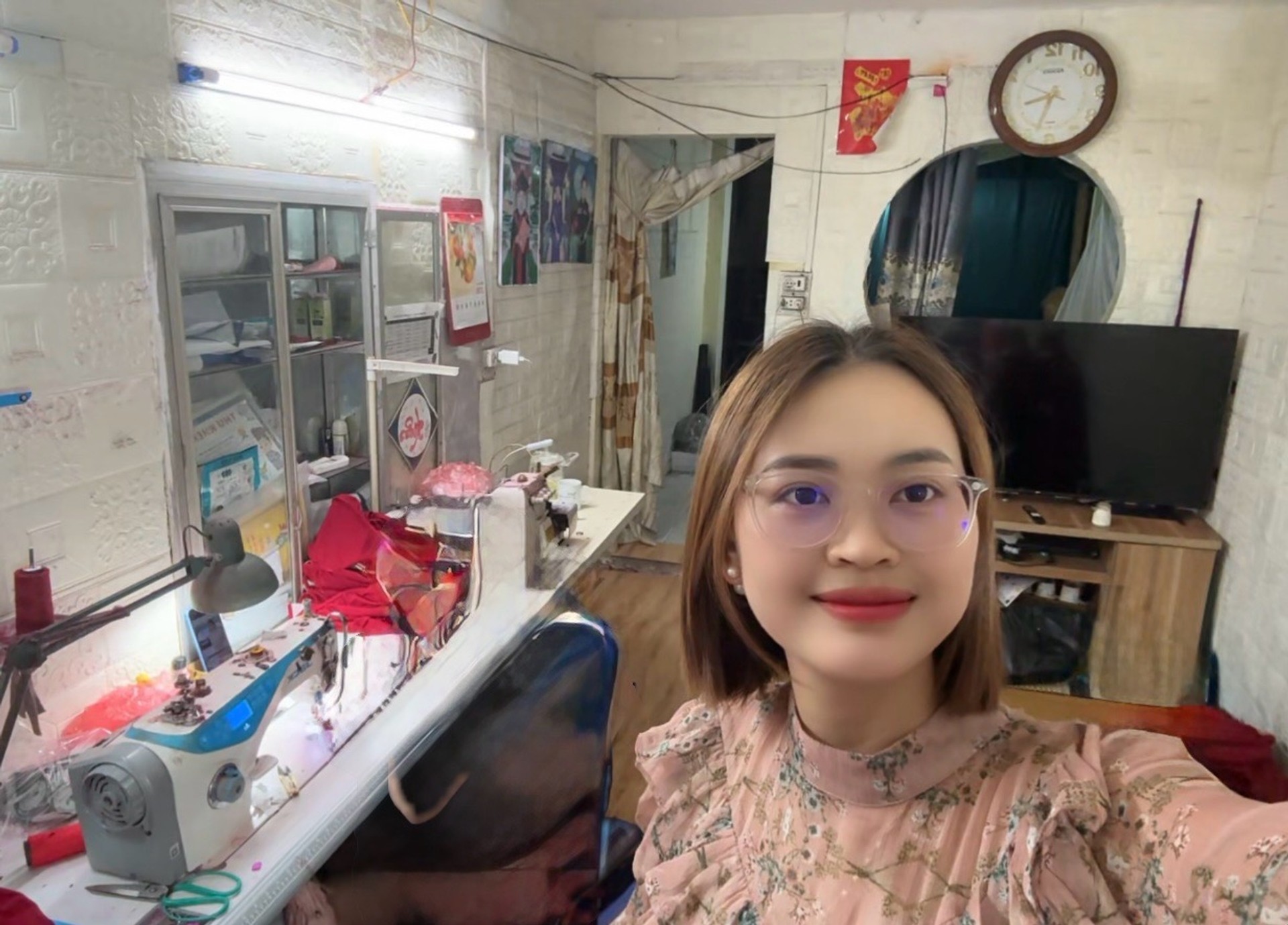 Bán nhà Ngõ Hưng Ký - diện tích 55m2 2 tầng - Nhà riêng 2 tầng cũ - giá 6,15 tỷ