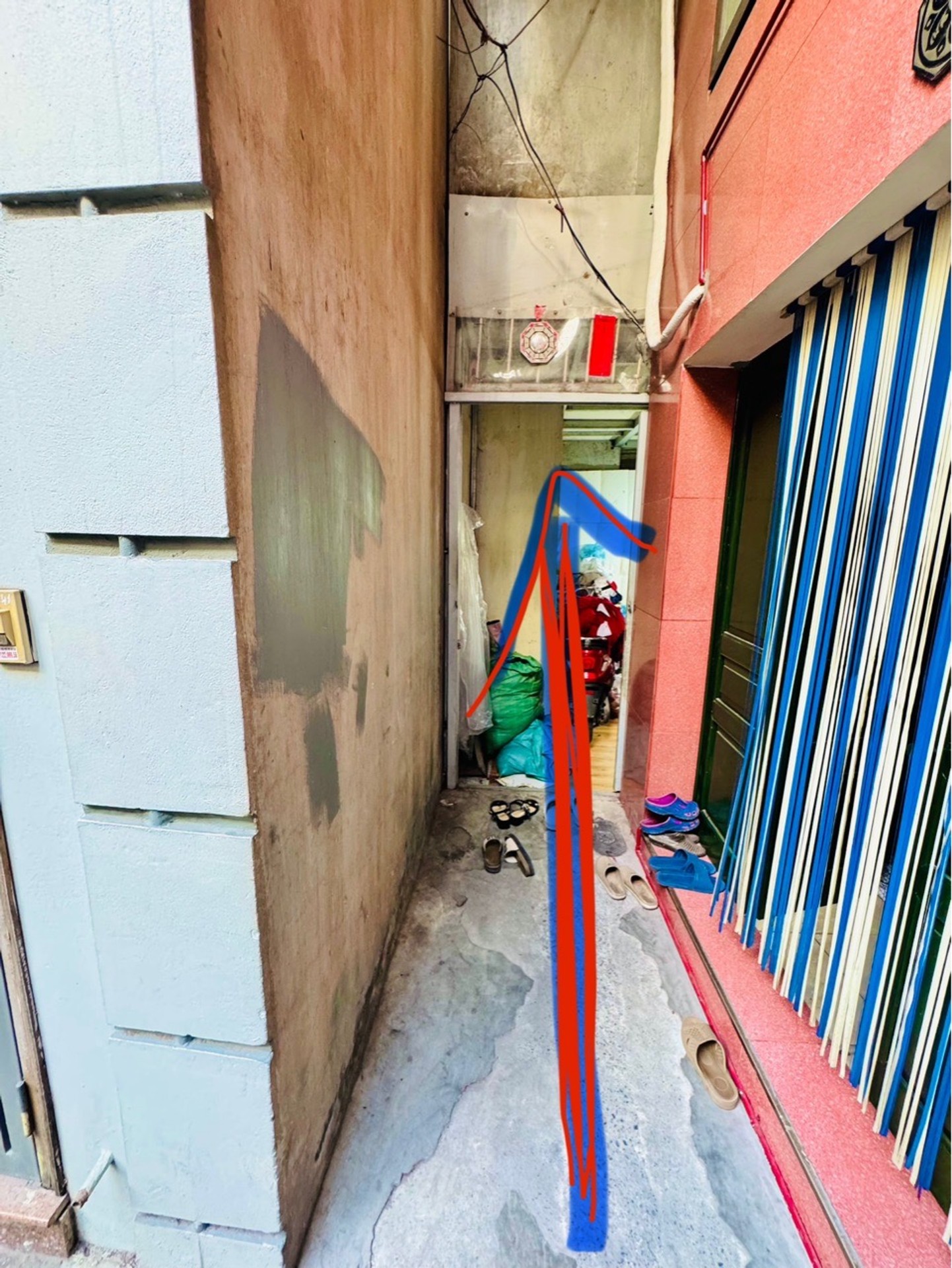 Bán nhà Ngõ Hưng Ký - diện tích 55m2 2 tầng - Nhà riêng 2 tầng cũ - giá 6,15 tỷ