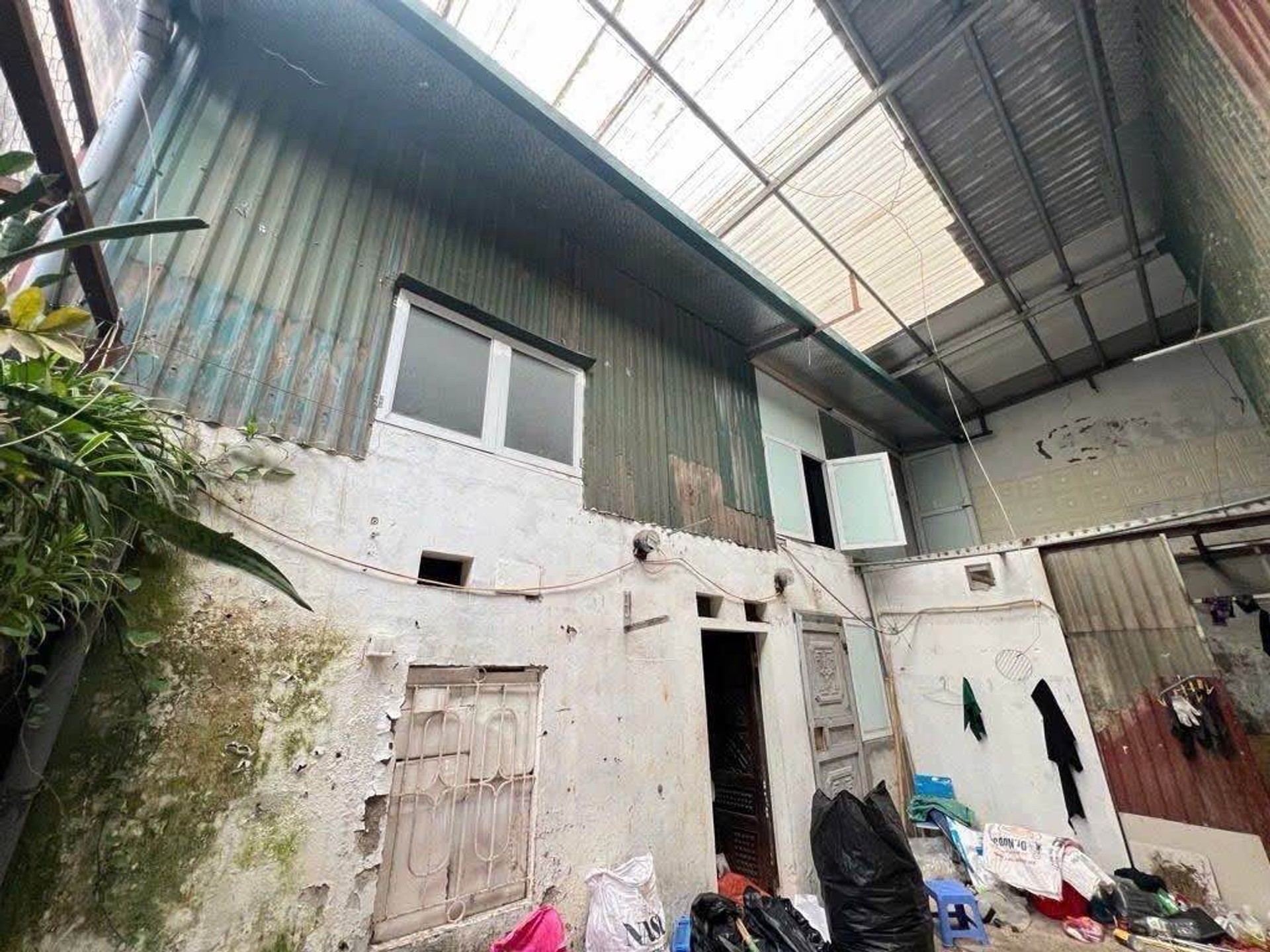 Bán nhà Nguyễn Đức Cảnh - diện tích 100m2 0 tầng - Ô tô phi thắng vào nhà - giá 21 tỷ