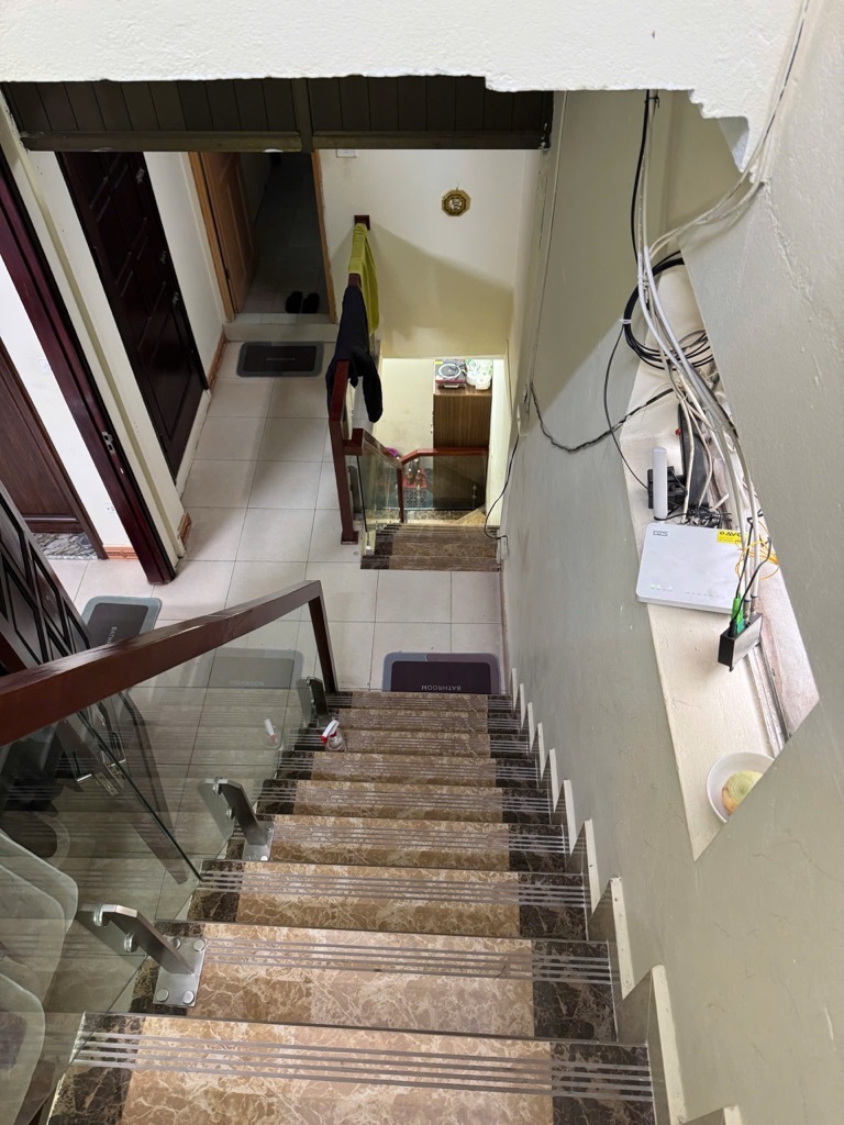 Bán nhà Nguyễn Văn Tuyết - diện tích 85m2 3 tầng - Nhà đẹp hiếm có - giá 25,5 tỷ