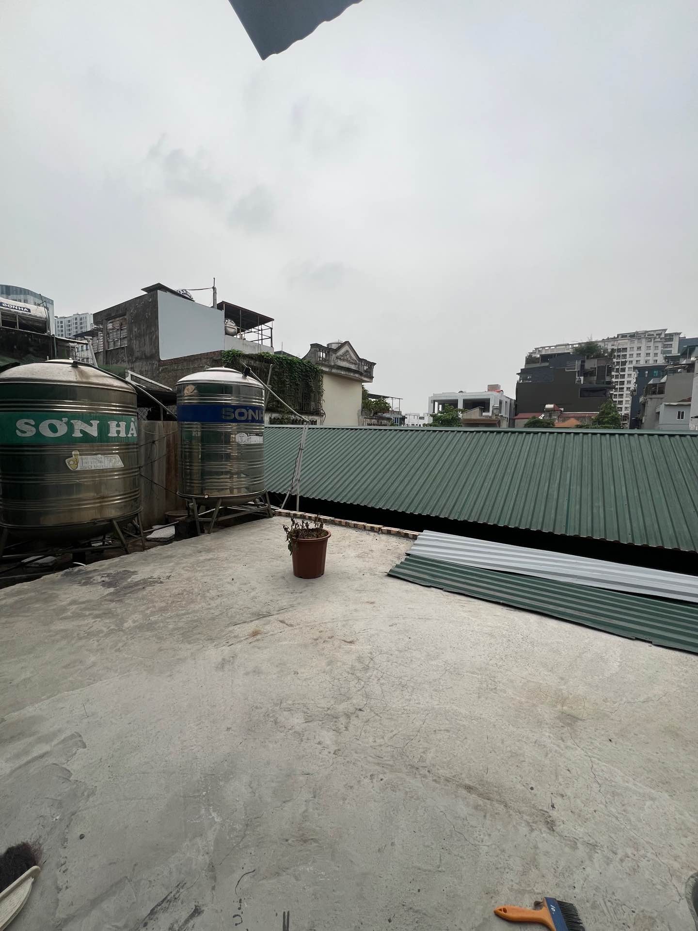 Bán nhà Lạc Trung - diện tích 150m2 3 tầng - Nhà lô góc, ô tô tránh - giá 5,5 tỷ