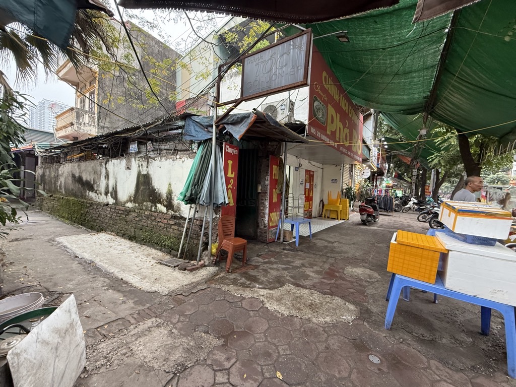 Bán nhà Dương Văn Bé - diện tích 91m2 1 tầng - MẶT PHỐ LÔ GÓC - giá 36,8 tỷ