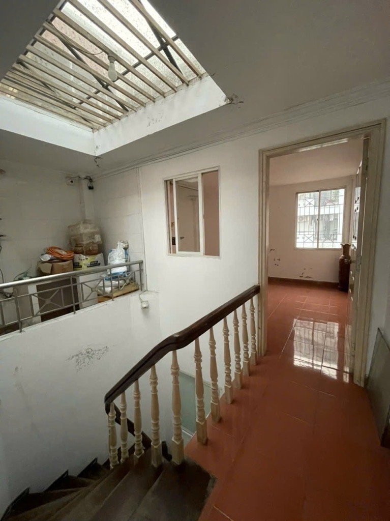 Bán nhà Lê Trọng Tấn - diện tích 57m2 5 tầng - Mặt ngõ to như phố, kinh doanh sầm uất - giá 12,99 tỷ