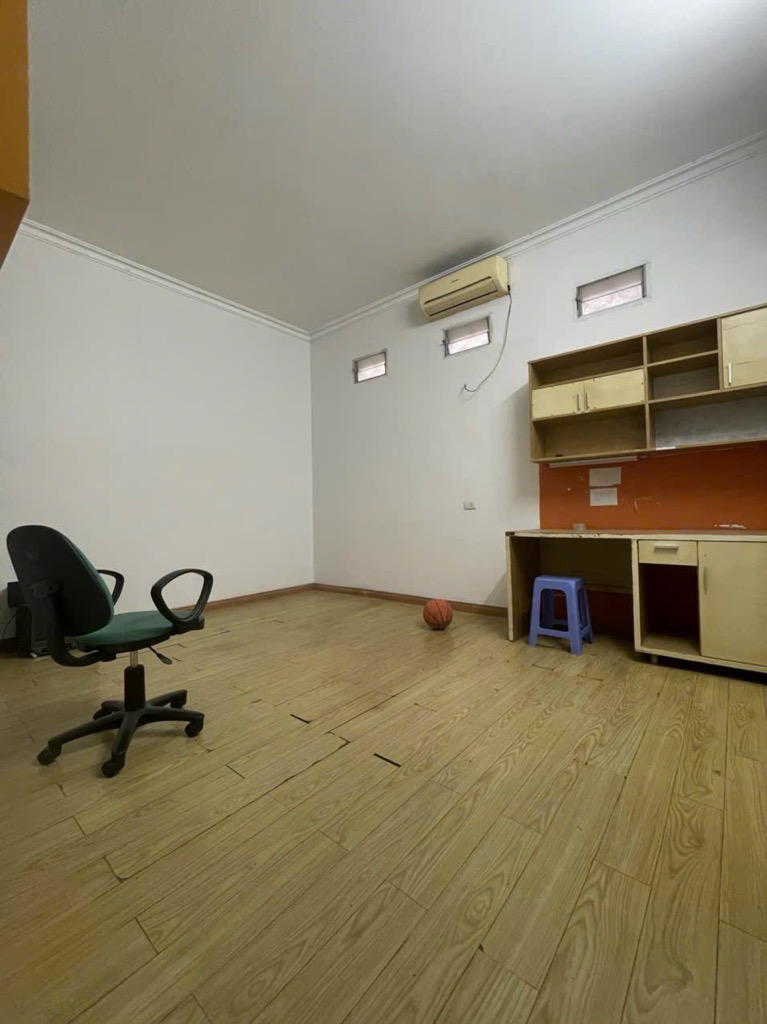 Bán nhà Lê Trọng Tấn - diện tích 57m2 5 tầng - Mặt ngõ to như phố, kinh doanh sầm uất - giá 12,99 tỷ