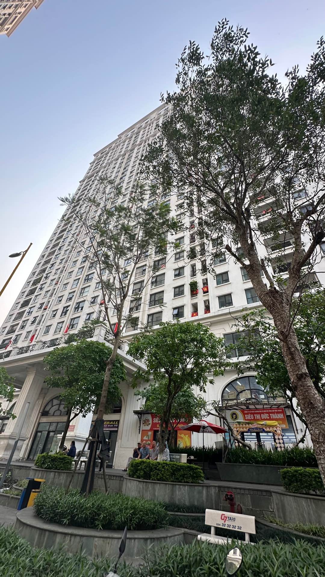 Bán nhà Đại Từ - diện tích 102m2 9 tầng - Nhà full nội thất đẹp như hình - giá 9,4 tỷ