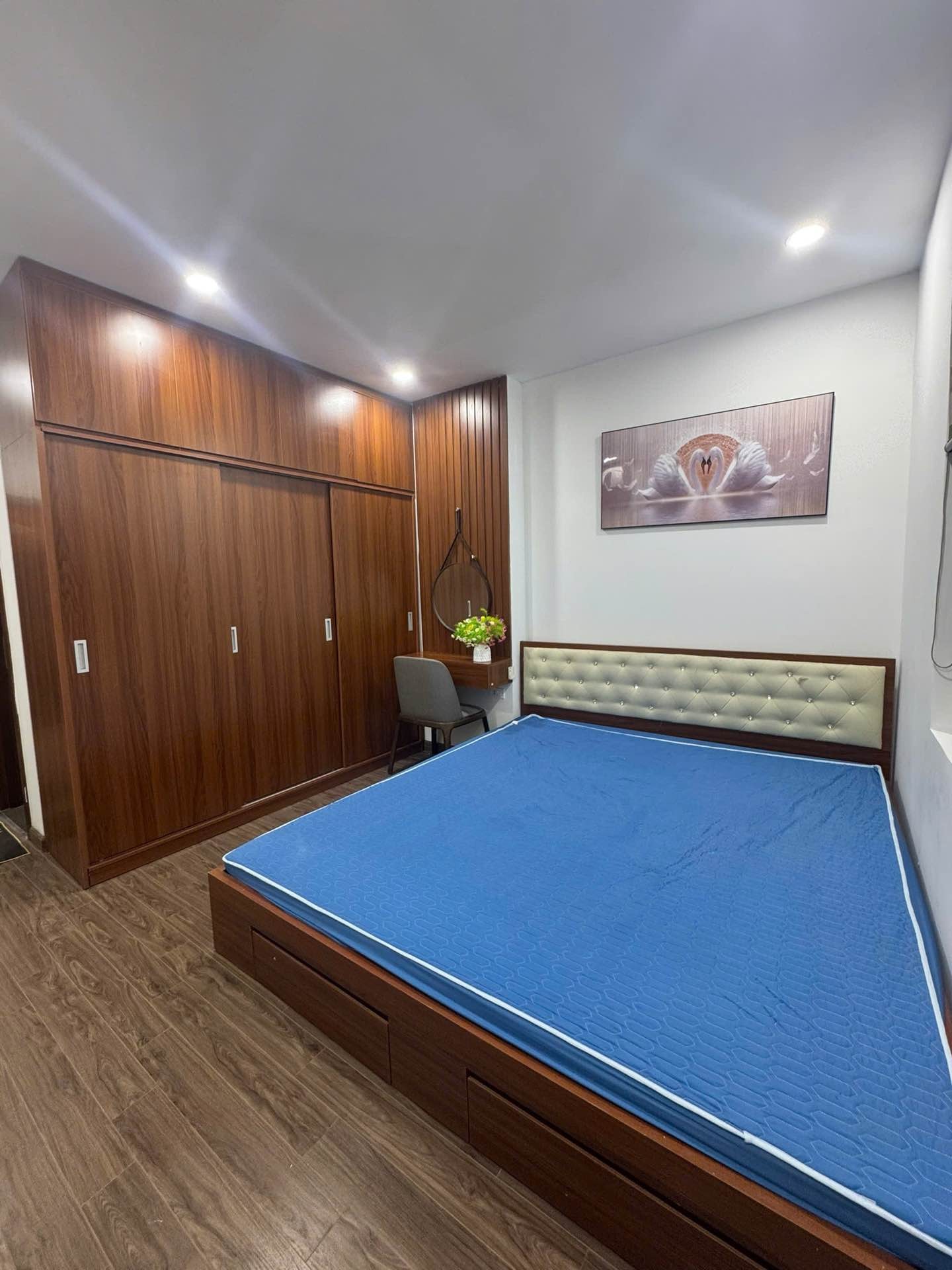 Bán nhà Đại Từ - diện tích 102m2 9 tầng - Nhà full nội thất đẹp như hình - giá 9,4 tỷ