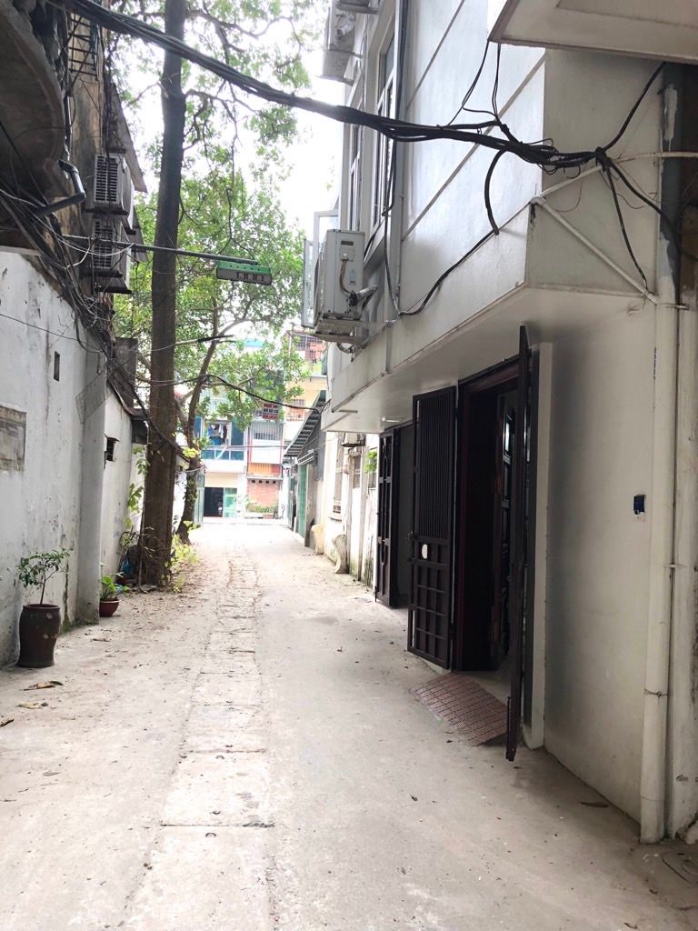 Bán nhà Lạc Trung - diện tích 46m2 5 tầng - Ô TÔ NGỦ TRONG NHÀ - giá 19,5 tỷ