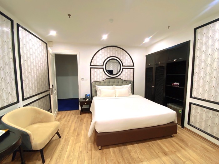 Bán nhà Nguyễn Thị Định - diện tích 520m2 10 tầng - Ô tô tránh - giá 420 tỷ