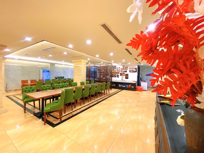 Bán nhà Nguyễn Thị Định - diện tích 520m2 10 tầng - Ô tô tránh - giá 420 tỷ