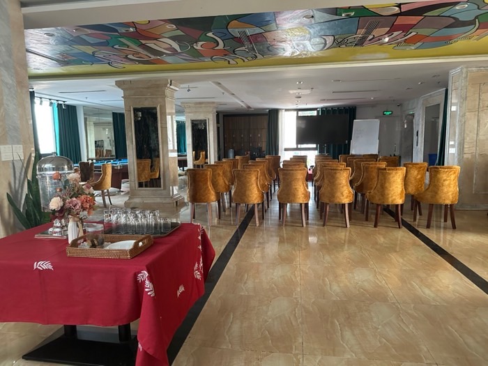 Bán nhà Nguyễn Thị Định - diện tích 520m2 10 tầng - Ô tô tránh - giá 420 tỷ