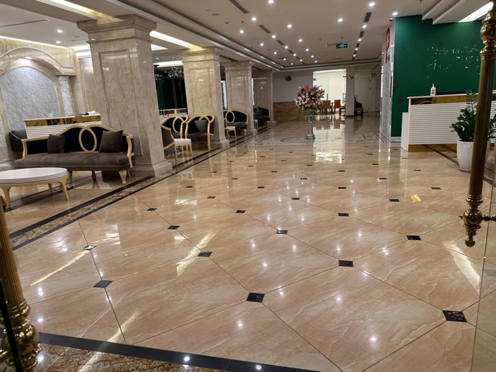 Bán nhà Nguyễn Thị Định - diện tích 520m2 10 tầng - Ô tô tránh - giá 420 tỷ