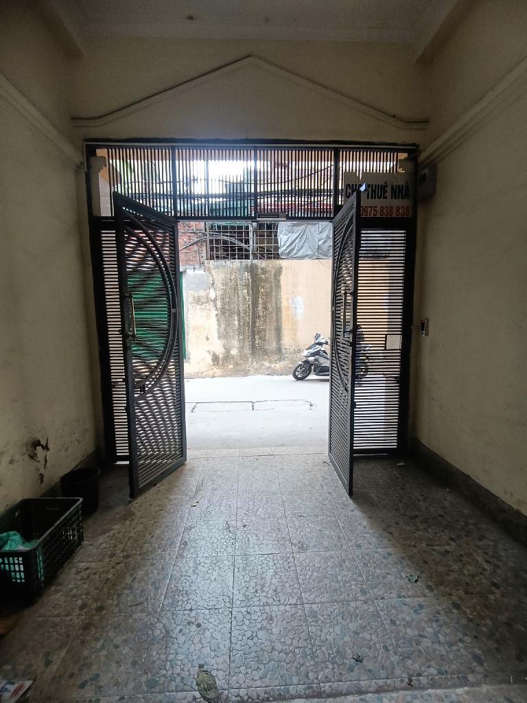 Bán nhà Tương Mai - diện tích 43m2 5 tầng - Ô TÔ ĐỖ CỬA - giá 18,6 tỷ
