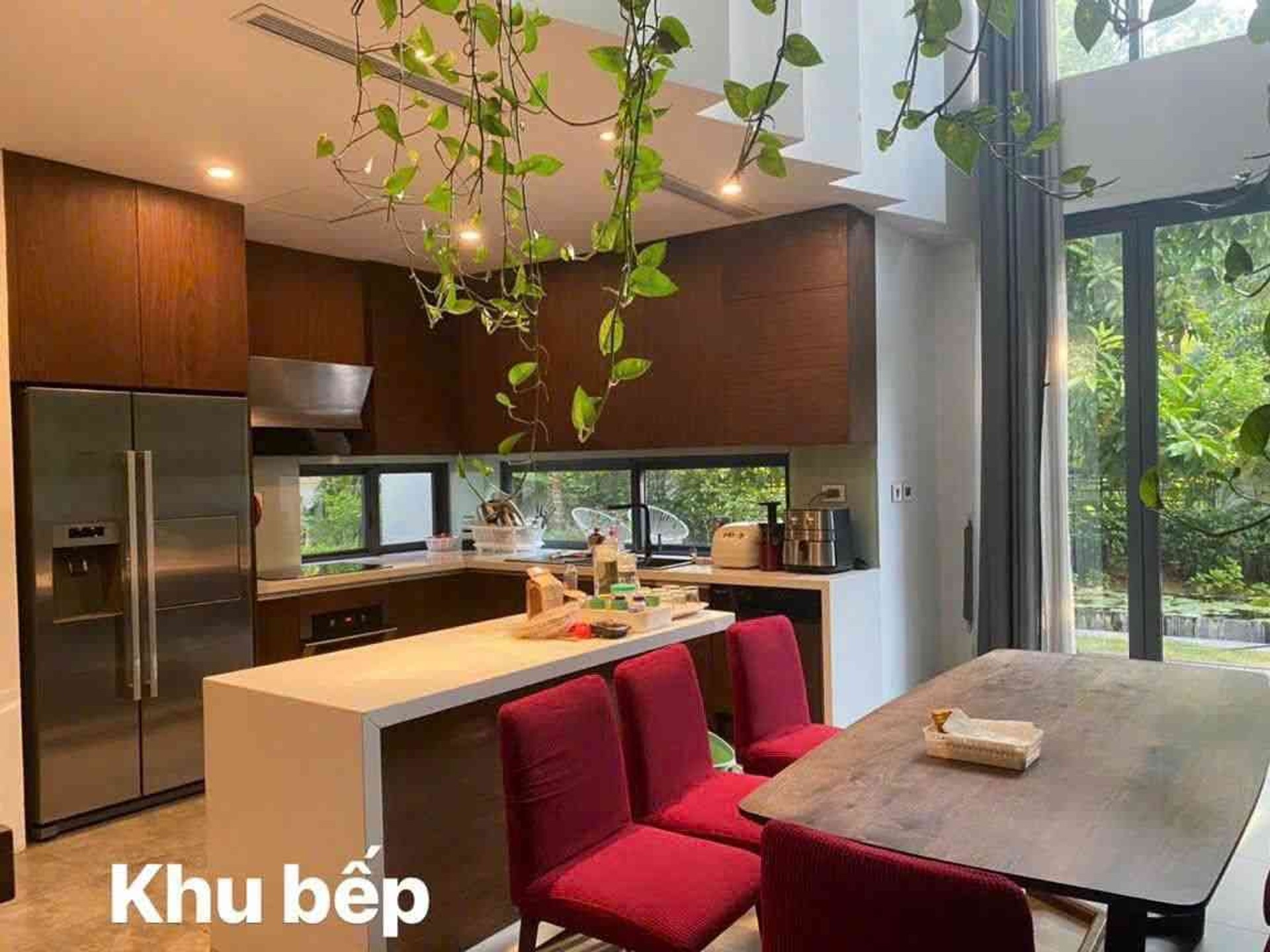 Bán nhà Hoàng Mai - diện tích 328m2 3 tầng - Lô góc - giá 94 tỷ