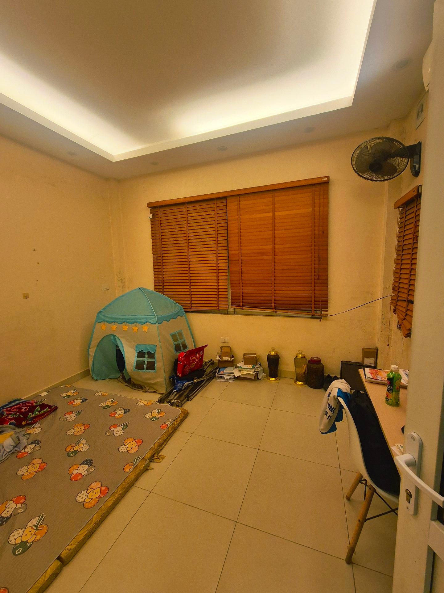 Bán nhà Tô Vĩnh Diện - diện tích 92m2 4 tầng - Lô góc 2 mặt thoáng - giá 28 tỷ