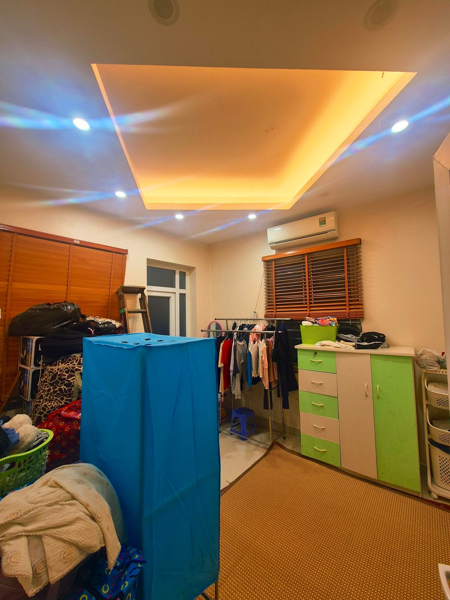 Bán nhà Tô Vĩnh Diện - diện tích 92m2 4 tầng - Lô góc 2 mặt thoáng - giá 28 tỷ