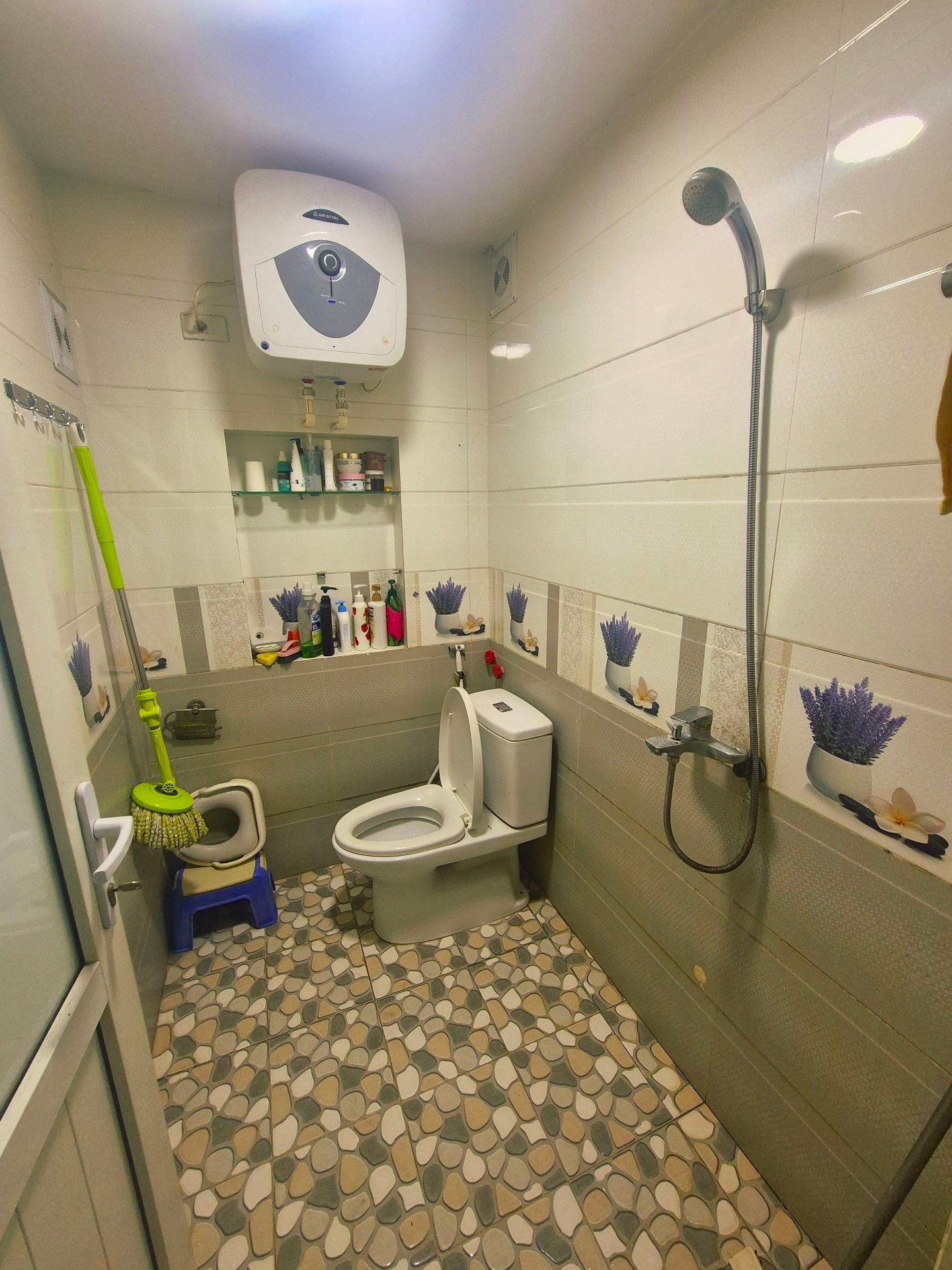 Bán nhà Tô Vĩnh Diện - diện tích 92m2 4 tầng - Lô góc 2 mặt thoáng - giá 28 tỷ