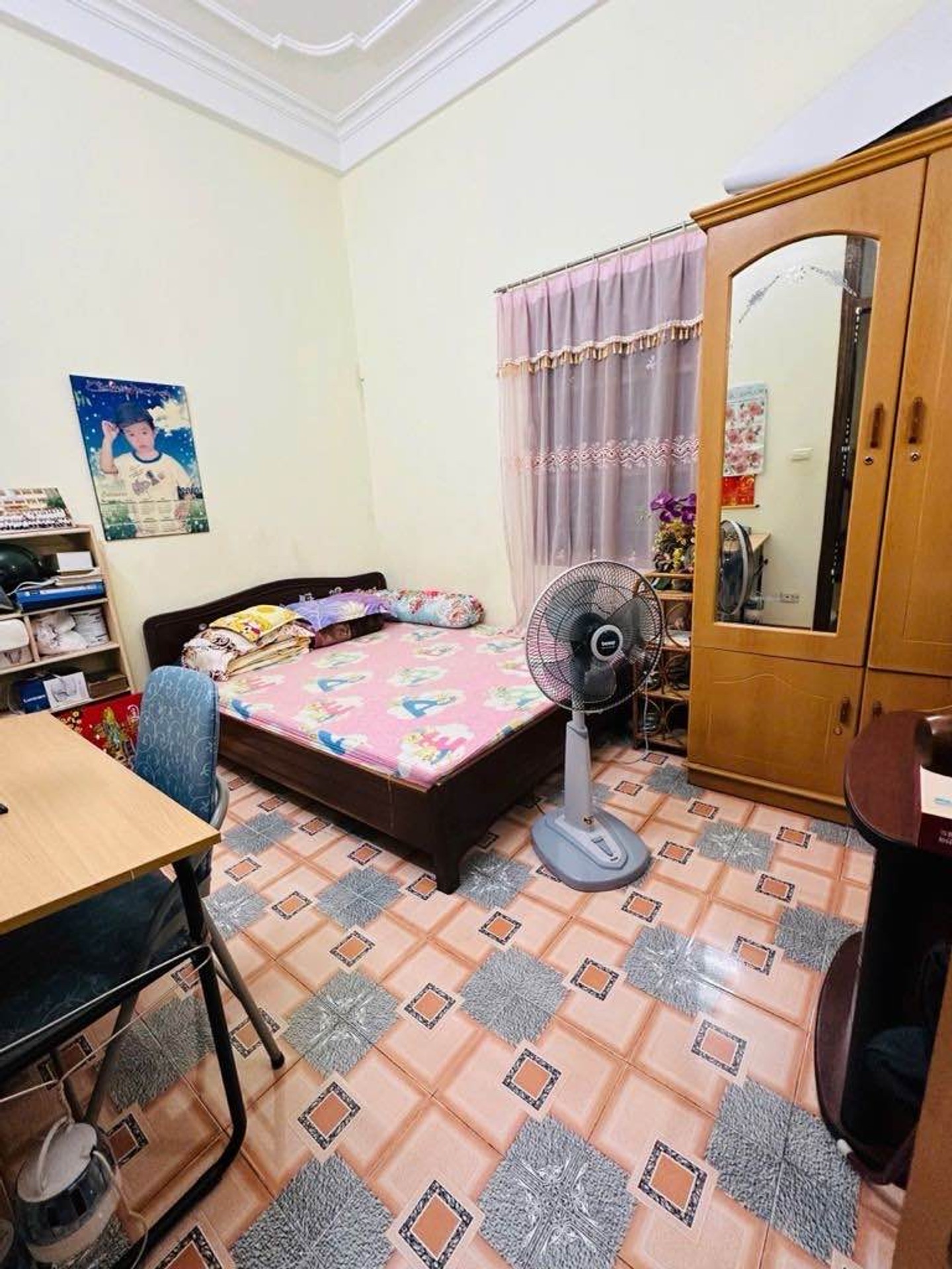 Bán nhà Tân Mai - diện tích 47m2 4 tầng - ô tô tránh - giá 16,5 tỷ