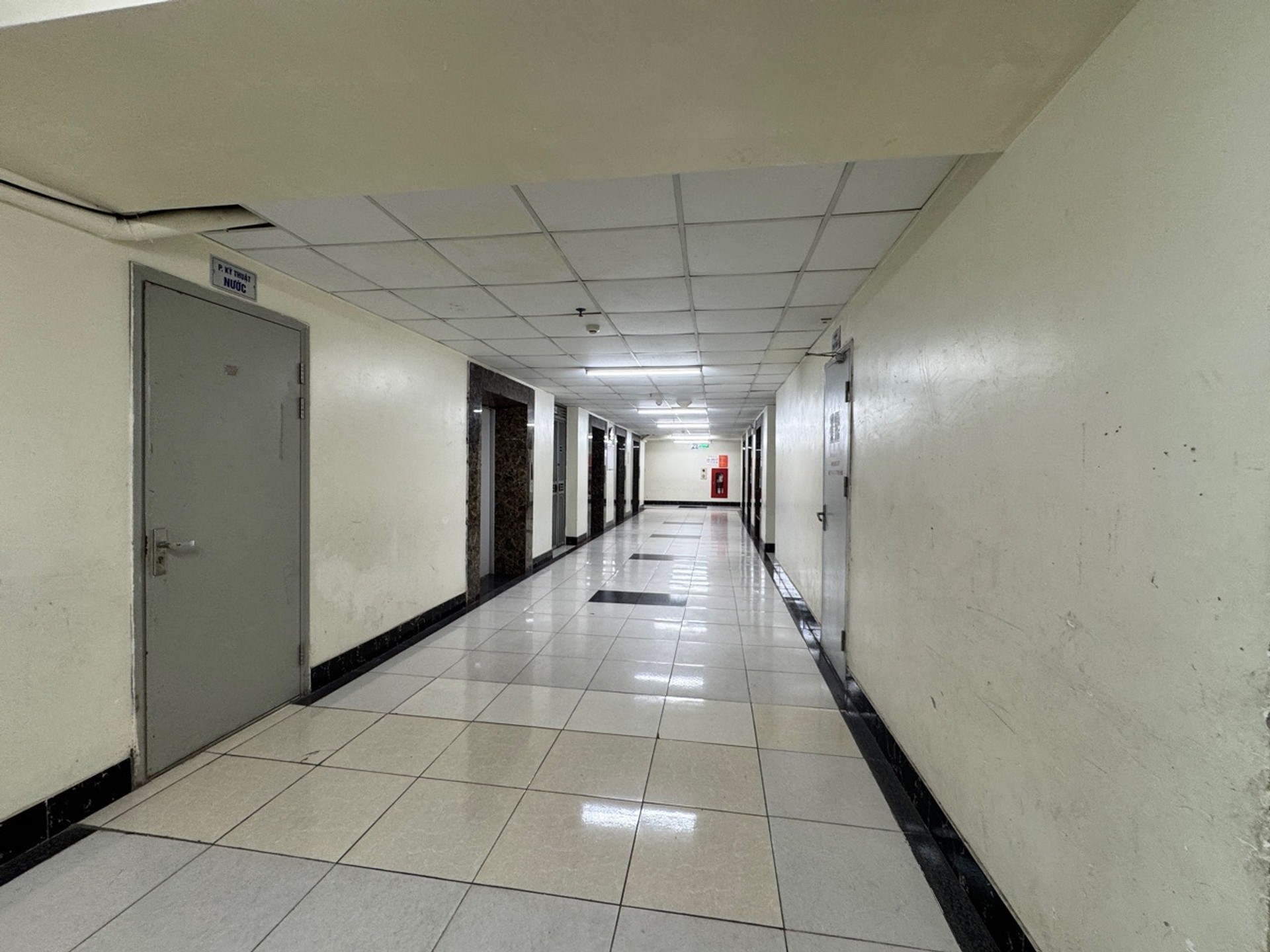 Bán nhà Nguyễn Xiển - diện tích 53m2 26 tầng - CĂN GÓC - FULL NỘI THẤT - giá 4,2 tỷ