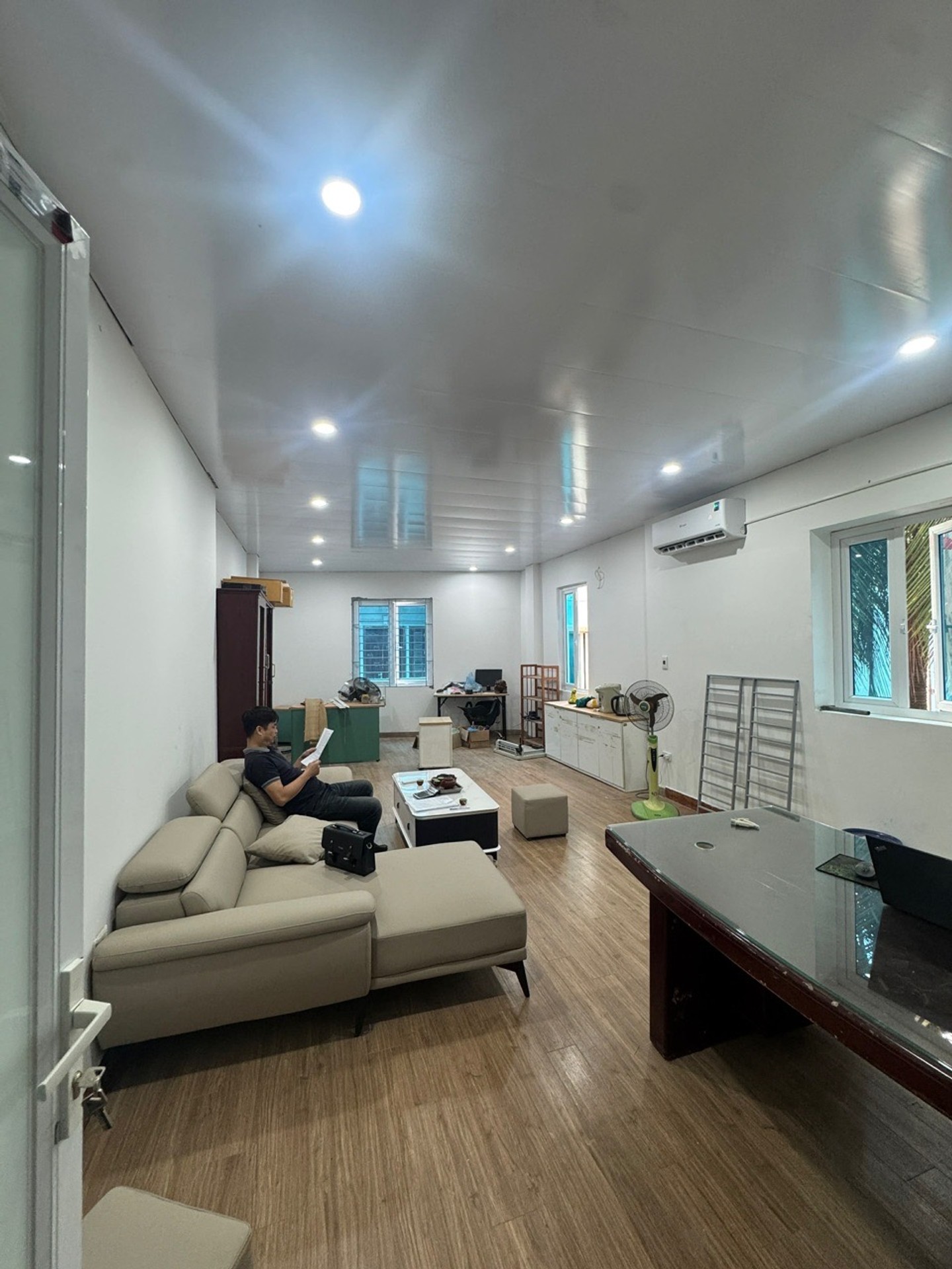 Bán nhà Định Công Hạ - diện tích 77m2 6 tầng - Ô tô đỗ cửa - giá 17,5 tỷ