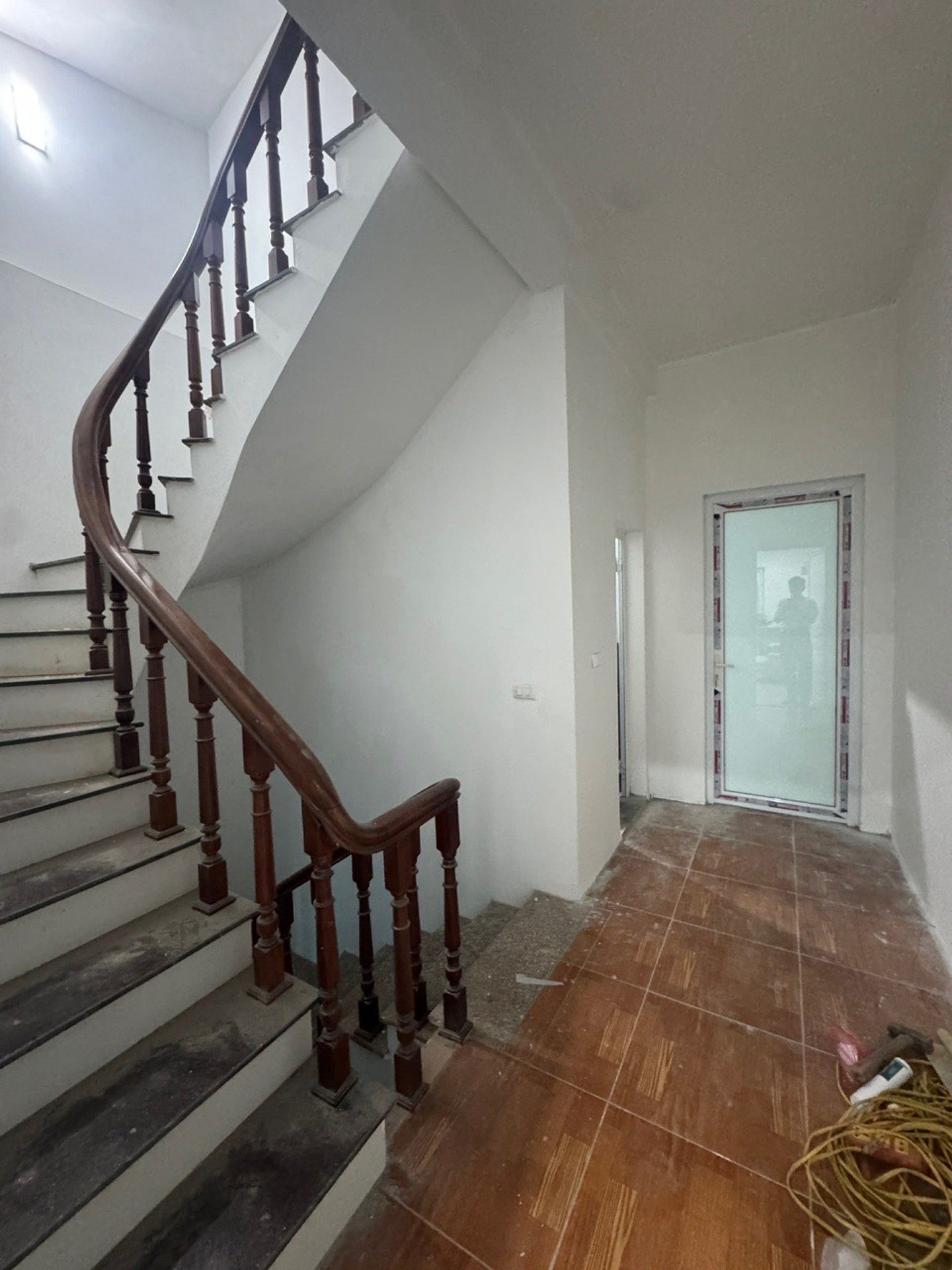 Bán nhà Định Công Hạ - diện tích 77m2 6 tầng - Ô tô đỗ cửa - giá 17,5 tỷ