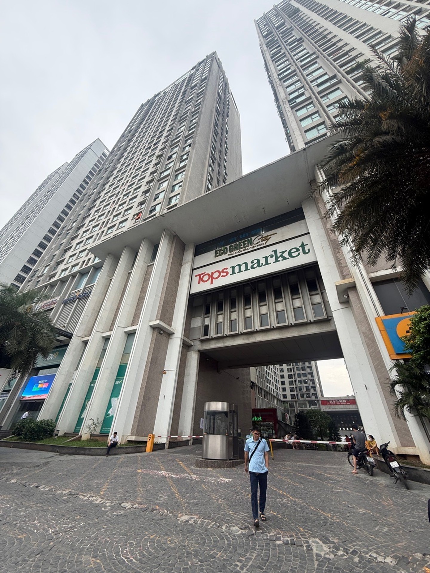 Bán nhà Nguyễn Xiển - diện tích 74m2 1 tầng - Chung cư cao cấp - giá 6,4 tỷ