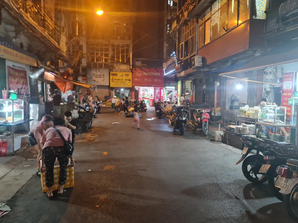 Bán nhà Ngô Sỹ Liên - diện tích 91m2 6 tầng - Mặt ngõ to hơn mặt phố - giá 28,3 tỷ