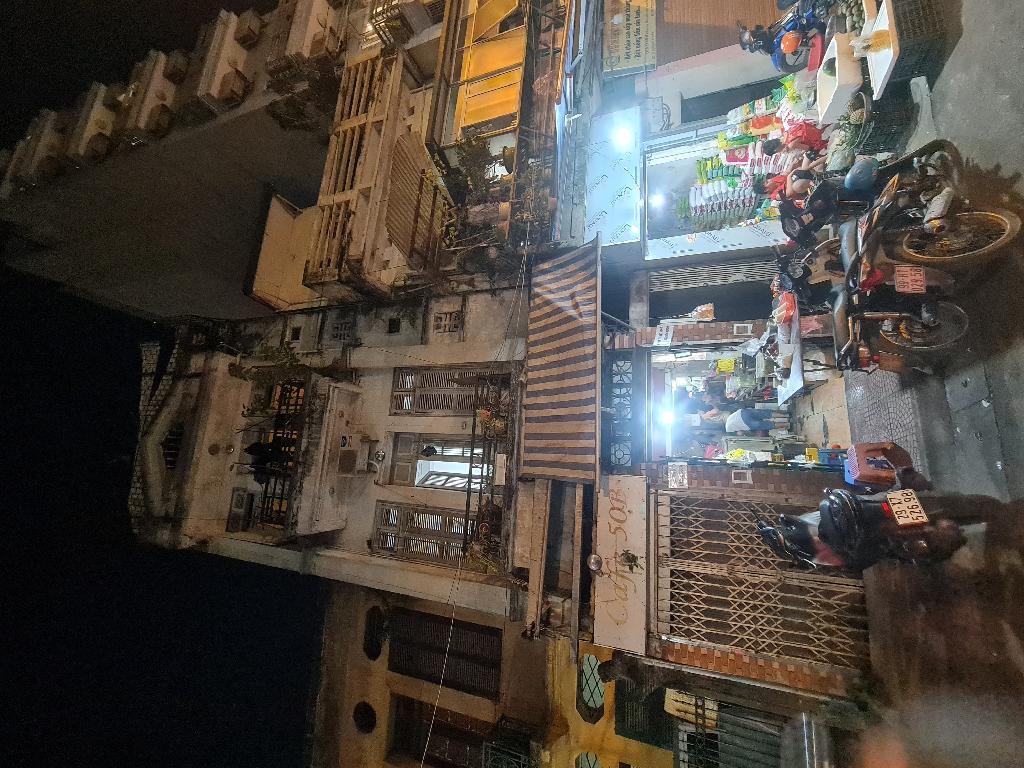 Bán nhà Ngô Sỹ Liên - diện tích 91m2 6 tầng - Mặt ngõ to hơn mặt phố - giá 28,3 tỷ