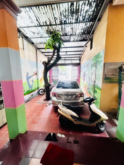 Bán nhà Thanh Lân - diện tích 173m2 3 tầng - Mặt tiền khủng - giá 35,5 tỷ