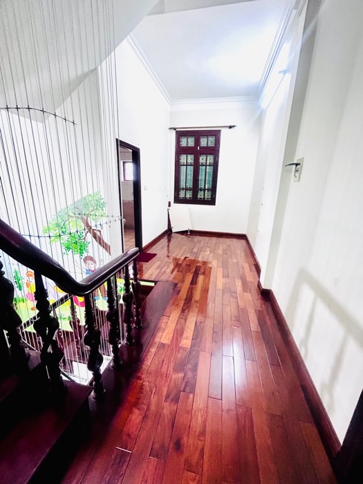 Bán nhà Thanh Lân - diện tích 173m2 3 tầng - Mặt tiền khủng - giá 35,5 tỷ