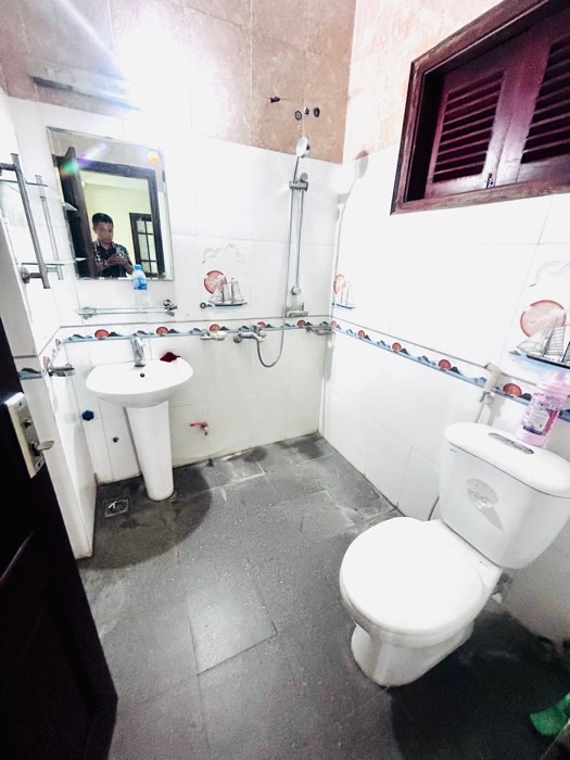 Bán nhà Thanh Lân - diện tích 173m2 3 tầng - Mặt tiền khủng - giá 35,5 tỷ