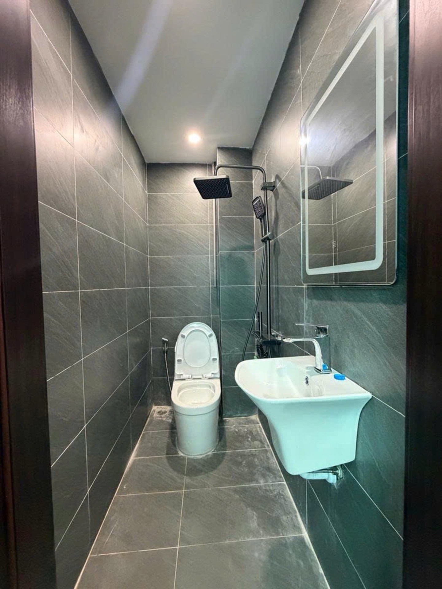 Bán nhà Minh Khai - diện tích 30m2 5 tầng - Sổ đỏ chính chủ - giá 9 tỷ