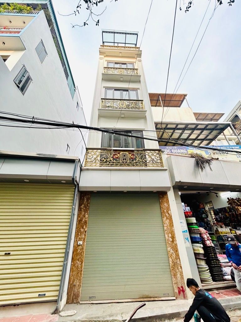 Bán nhà Yên Duyên - diện tích 39m2 5 tầng - MP KINH DOANH - giá 12,8 tỷ