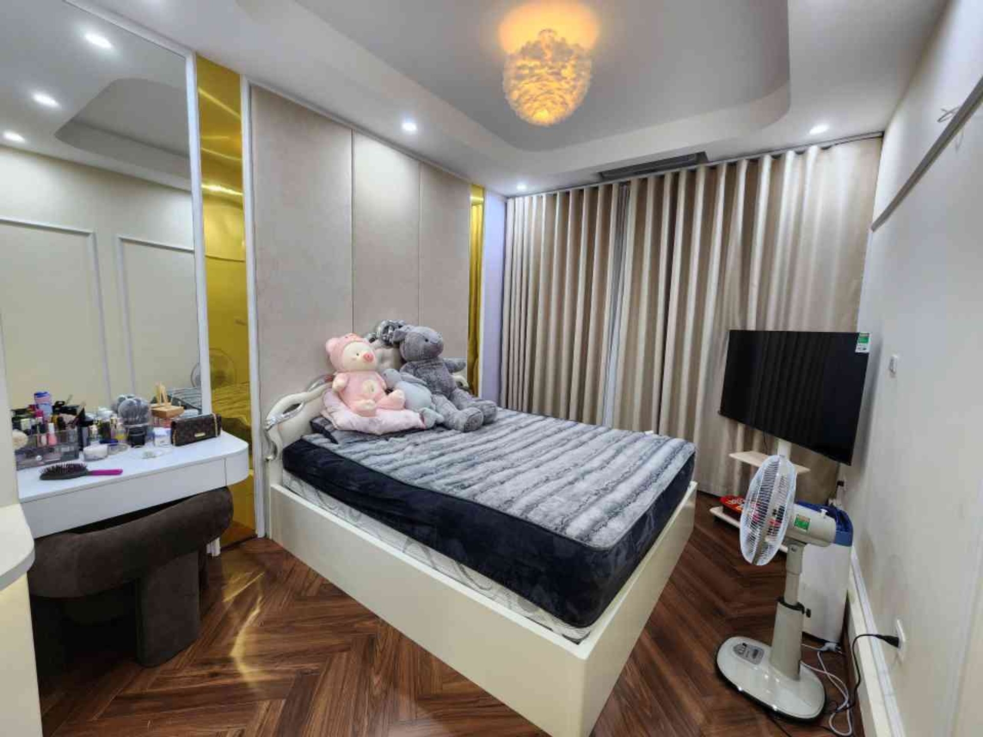 Bán nhà Lò Đúc - diện tích 37m2 3 tầng - Nhà đẹp hiếm có - giá 8,8 tỷ