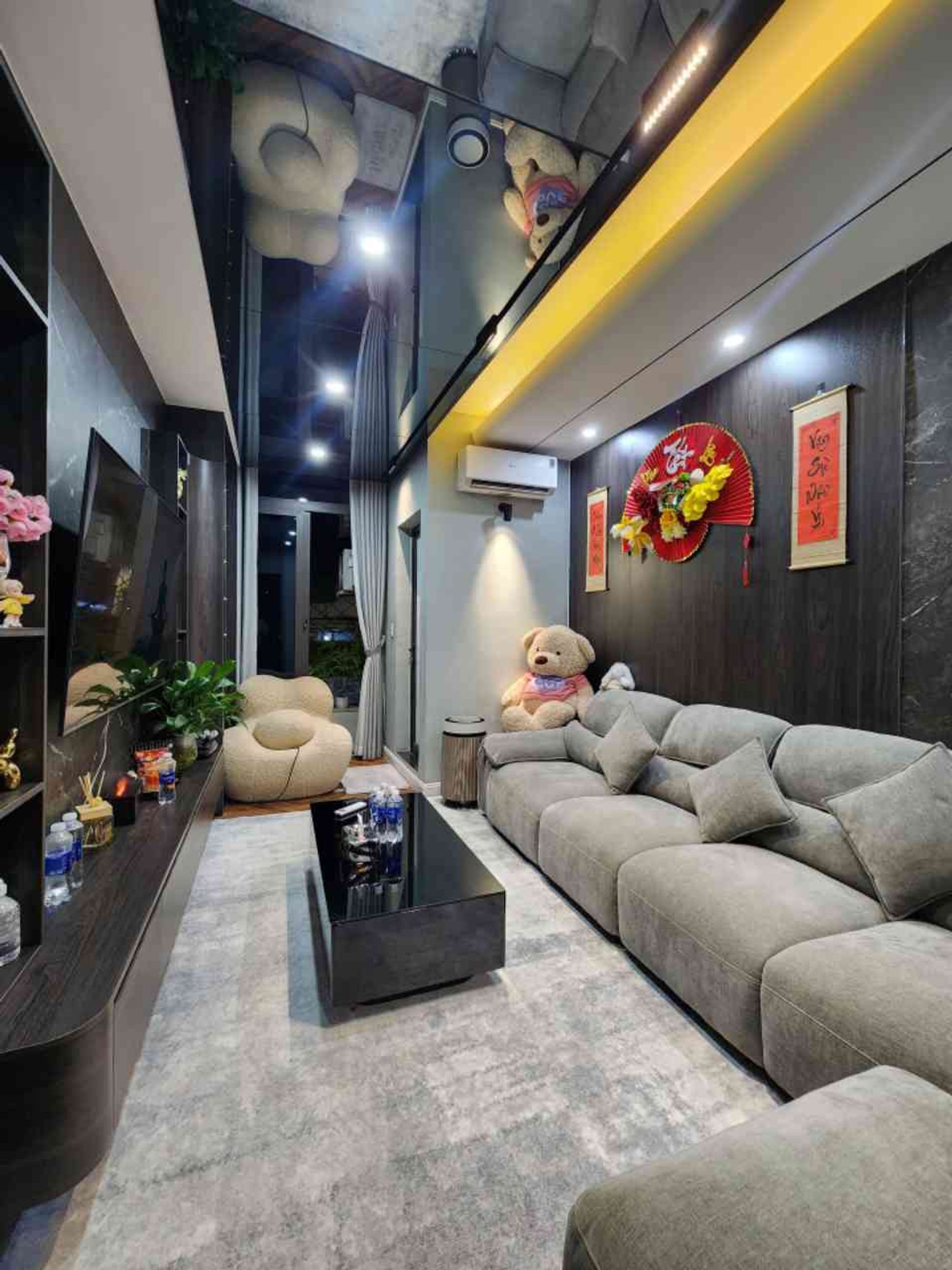 Bán nhà Lò Đúc - diện tích 37m2 3 tầng - Nhà đẹp hiếm có - giá 8,8 tỷ