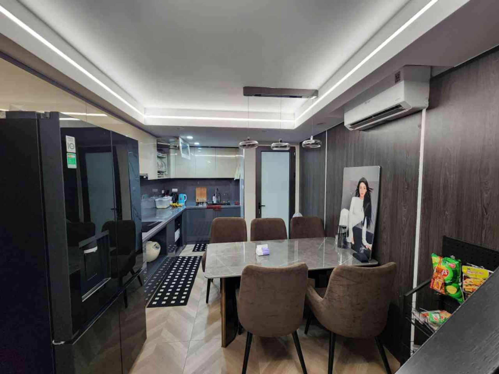 Bán nhà Lò Đúc - diện tích 37m2 3 tầng - Nhà đẹp hiếm có - giá 8,8 tỷ