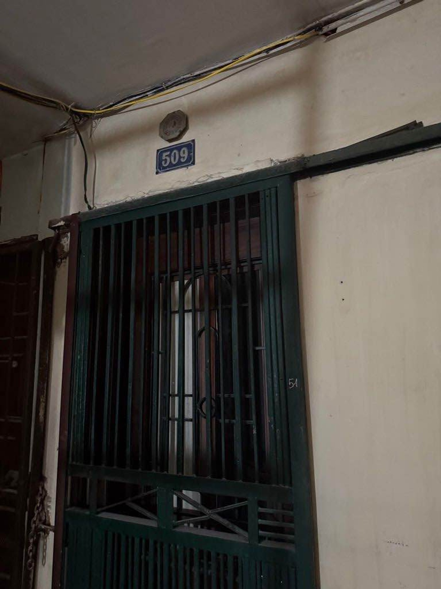 Bán nhà Giải Phóng - diện tích 60m2 5 tầng - Nhà tập thể tầng cao, full nội thất - giá 3,35 tỷ