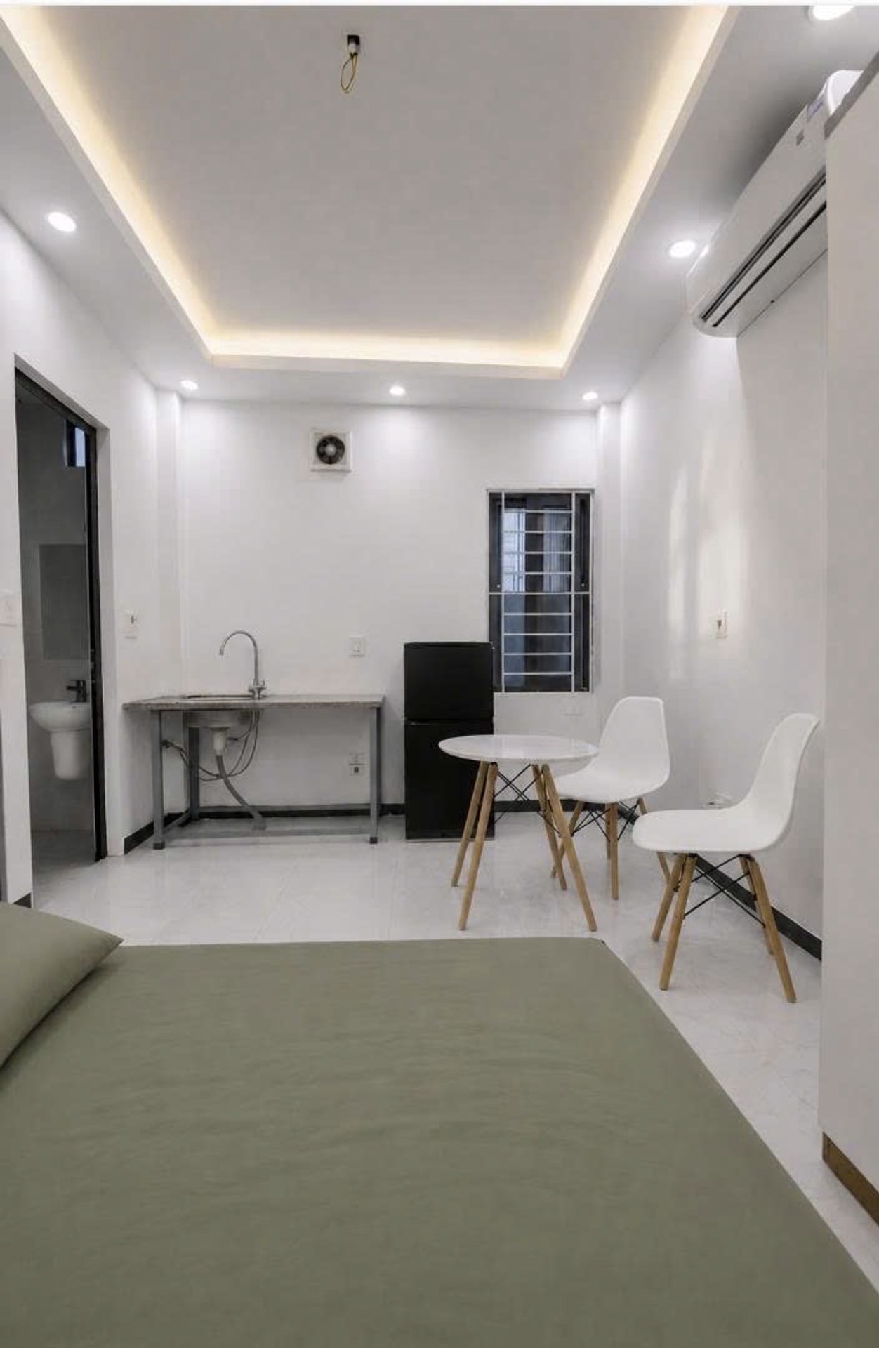 Bán nhà Lĩnh Nam - diện tích 40m2 6 tầng - Ngõ 419 - giá 10,9 tỷ