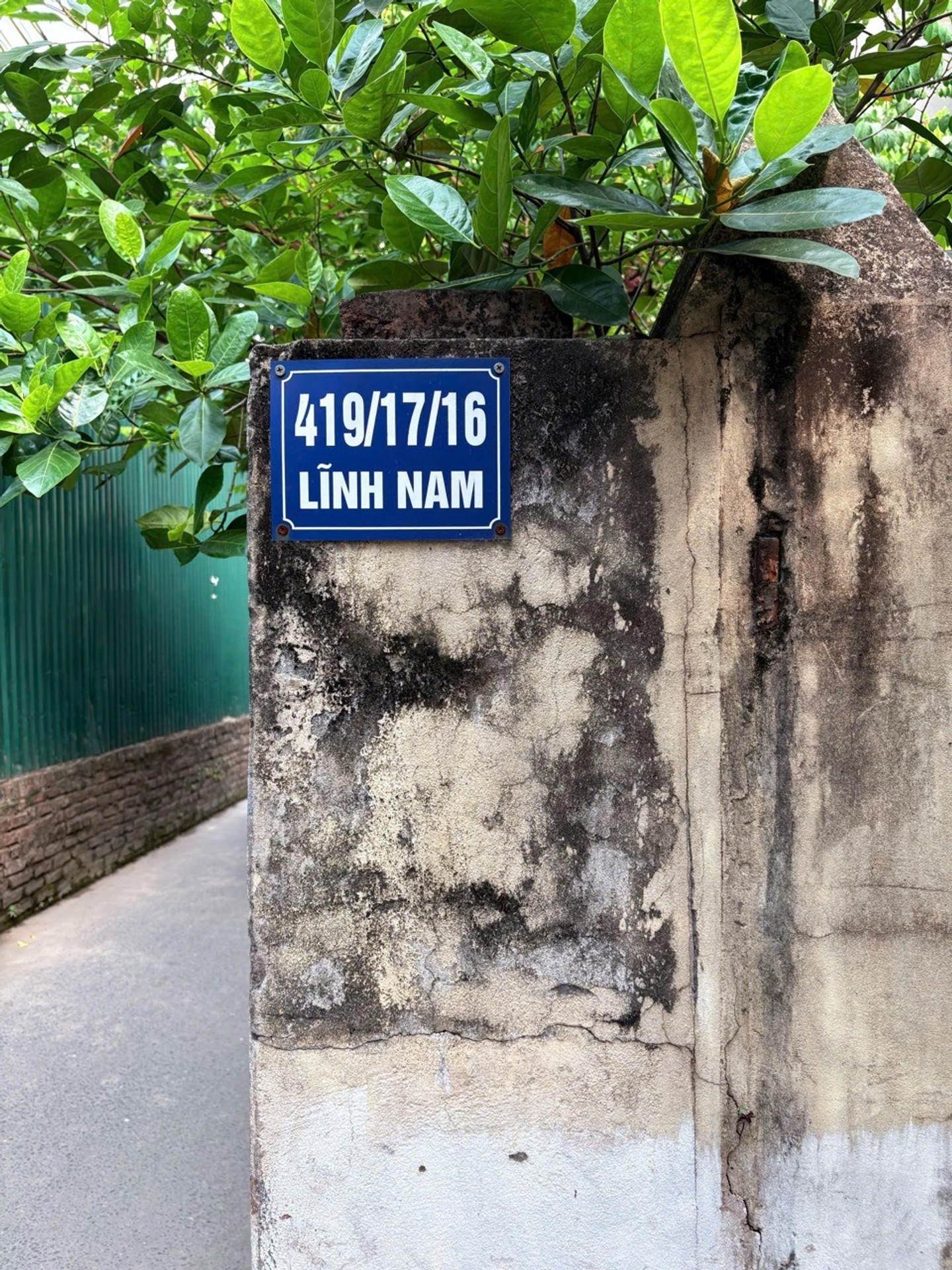 Bán nhà Lĩnh Nam - diện tích 40m2 6 tầng - Ngõ 419 - giá 10,9 tỷ