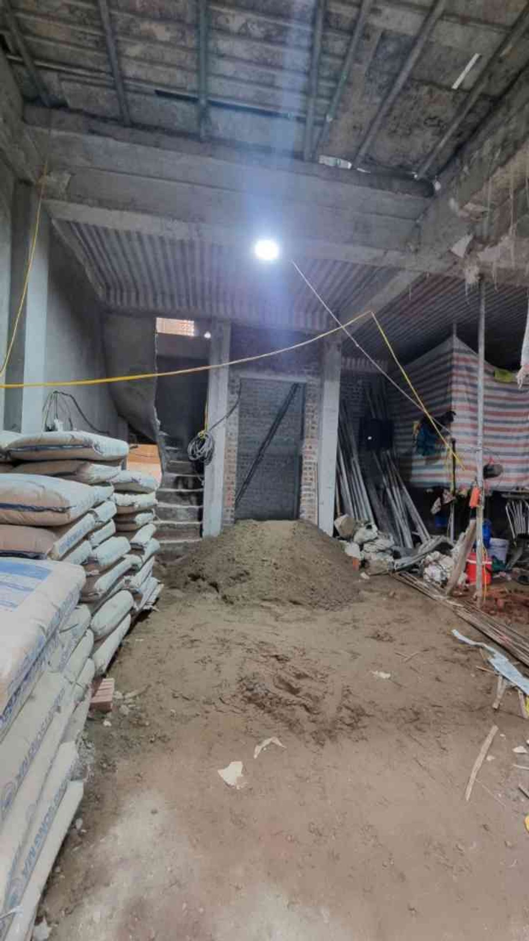 Bán nhà Trương Định - diện tích 58m2 6 tầng - ô tô cách 10m - giá 15,6 tỷ